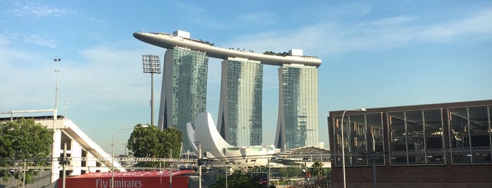 Singapore F1 GP Gate 7: Marina Square is one of Singapore Formula 1 Grand Prix.