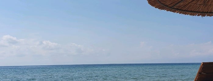 Baleine Beach is one of Salonica East.