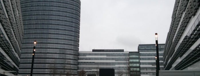 Vodafone Campus is one of Carlos Albertoさんのお気に入りスポット.