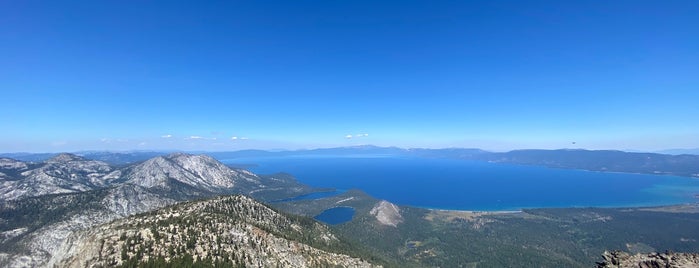 Top Of Mt. Tallac is one of Henoc : понравившиеся места.