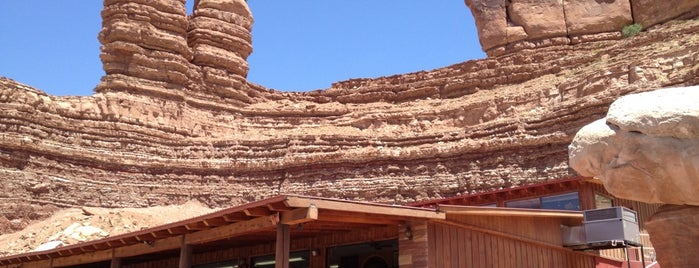 Twin Rocks Cafe is one of MEXICAN HAT.