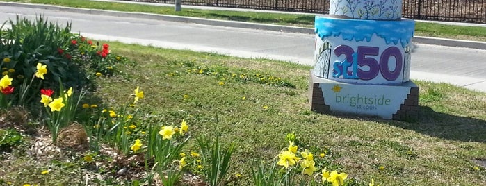 Brightside St. Louis is one of #STL250 Cakes (Inner Circle).