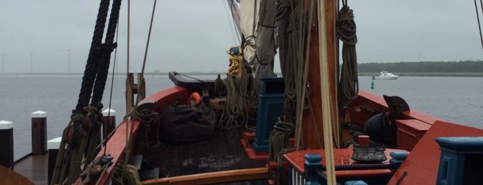 Statenjacht de Utrecht is one of Ships (historical, sailing, original or replica).