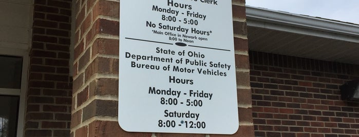 Ohio BMV License Agency & Title Office is one of Tempat yang Disukai Tammy.