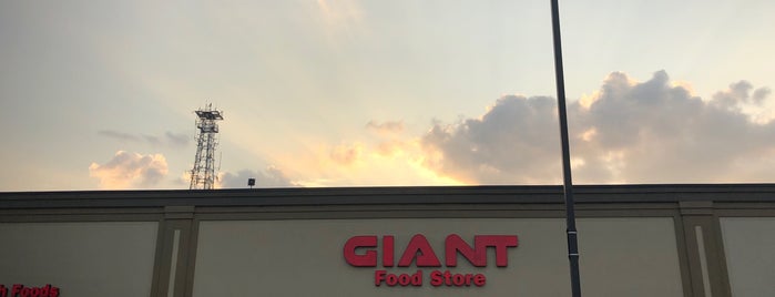 Giant Food is one of Usual Stuff.