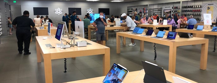 Apple Willow Grove Park is one of Apple Stores US East.