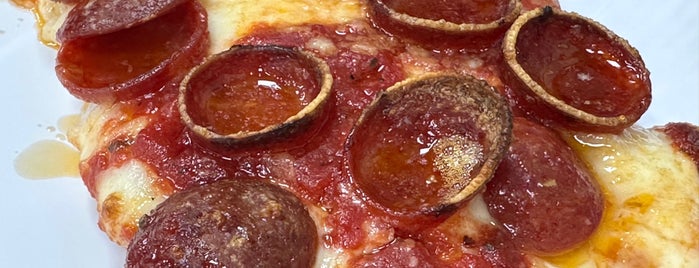 Krispy Pizza - Brooklyn is one of Pizza.