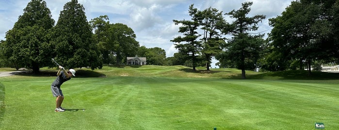 Town Of Oyster Bay Golf Course is one of Birdie Badge -- New York.