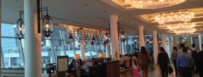 The Fullerton Bay Hotel is one of Singapore's Best! - Peter's Fav's.