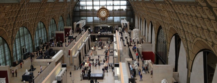 Musée d'Orsay is one of Lieux qui ont plu à Tim.