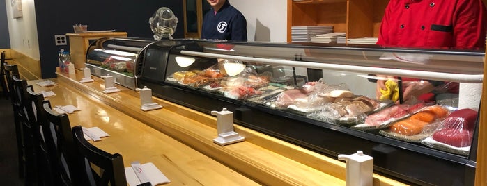 ato sushi is one of Tempat yang Disukai Seth.