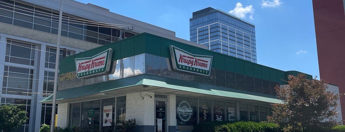 Krispy Kreme Doughnuts is one of Nashville.