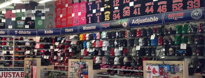 Red Sox Team Store is one of Boston 2015.