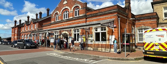 Salisbury Railway Station (SAL) is one of Lugares favoritos de Henry.