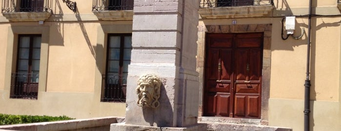 Fuente de San Isidoro is one of Fuentes s.XVIII.