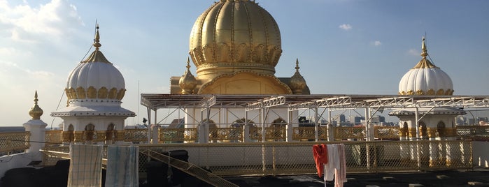 Gurdwara Siri Guru Singh Sabha is one of Lugares favoritos de Deep.