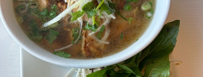 Basilic Vietnamese Grill is one of Ft. Lauderdale.