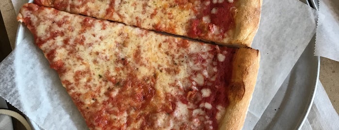 Times Square Pizza is one of The 15 Best Places for Pepperoni in Fort Lauderdale.