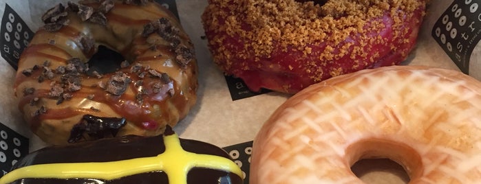 Astro Doughnuts and Fried Chicken   is one of FoodBabyNY Trip to Los Angeles.