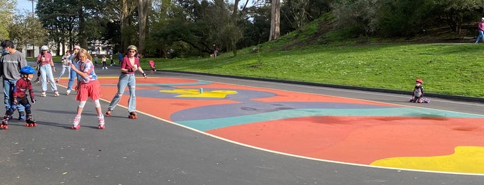 Roller Rink in Golden Gate Park is one of SF stuff for friends.