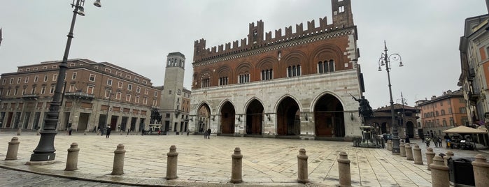 Piazza dei Cavalli is one of Northern Italy.