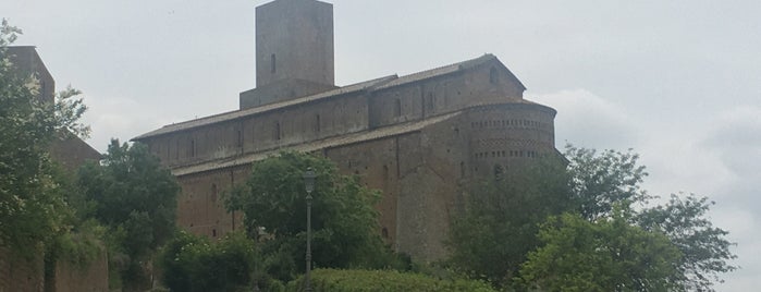 Basilica di San Pietro is one of Trip November.