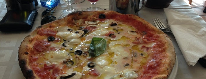 Al Passatore is one of Pizza BCN.