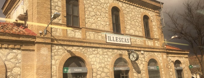 Estación de Illescas is one of Principales Estaciones ADIF.