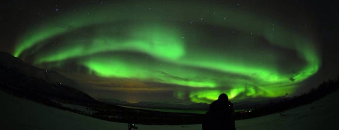 Lights Over Lapland (@STF Abisko Turistation) is one of Nikunj 님이 좋아한 장소.