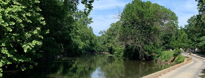 Roanoke River Greenway is one of Virginia.
