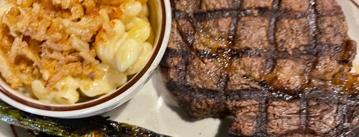Round the Bend Steakhouse is one of Favorites.