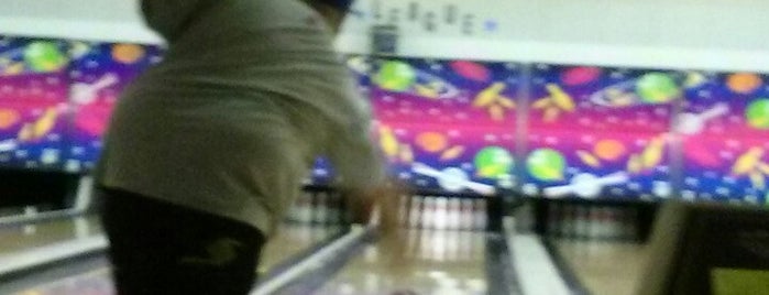 Seaford Bowling Lanes is one of places I want2 visit with kids !.