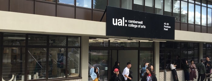 Camberwell College of Arts is one of Para estudar.