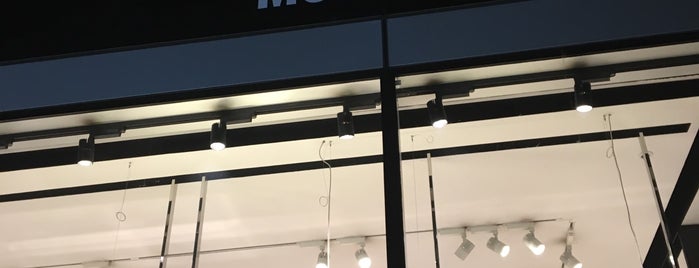 Moschino Store is one of Milán.