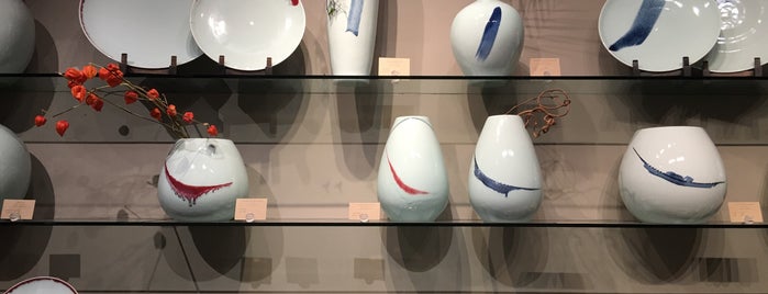Spin Ceramics is one of Onthegrid - soho.