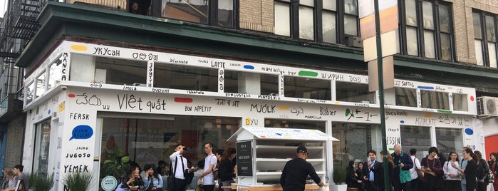 Small World • Google Translate's Pop-Up Restaurant is one of สถานที่ที่ Jackey ถูกใจ.