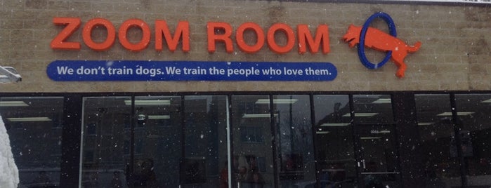 Zoom Room Chicago is one of Tempat yang Disimpan Stacy.