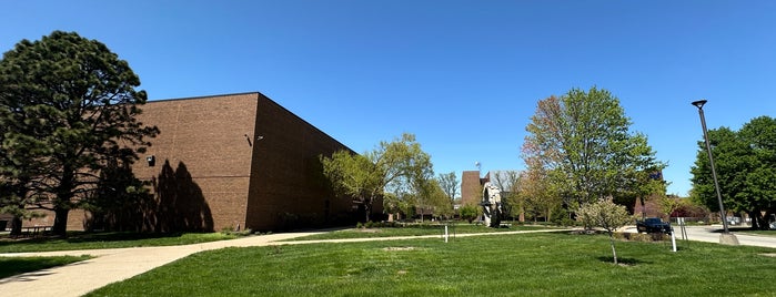 Illinois Central College Performing Arts Center is one of Work.