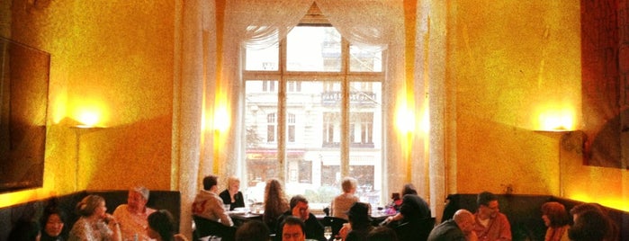 Café Restaurant Wintergarten is one of Brunch Berlin.