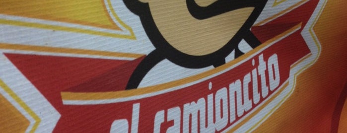 Los Del Camioncito is one of Locais curtidos por Dayana T.