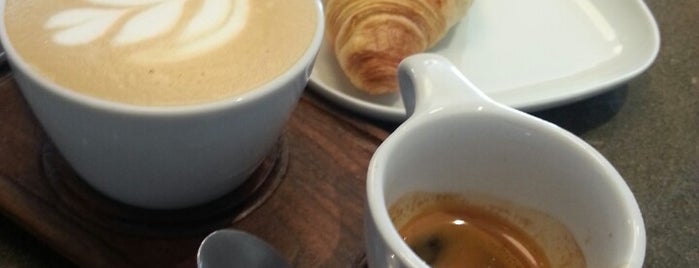 Transcend Coffee is one of Lieux qui ont plu à A.