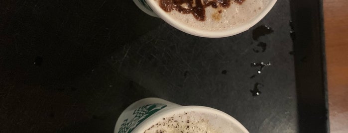 Starbucks Coffee: A Tata Alliance is one of Kapil : понравившиеся места.