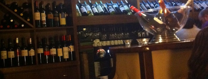 Confraria Wine Bar is one of Posti che sono piaciuti a BP.