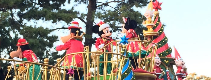 ディズニー・サンタヴィレッジ・パレード is one of 131207_TDL.