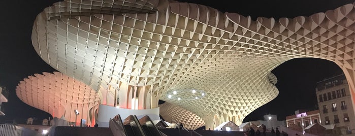 Metropol Parasol is one of สถานที่ที่ Vanessa ถูกใจ.