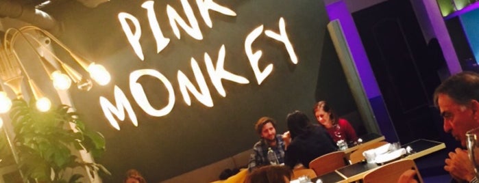 Pink Monkey is one of Lugares favoritos de Vanessa.