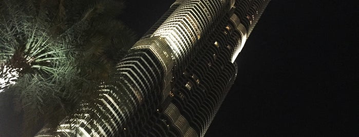 Burj Khalifa is one of Lugares favoritos de Vanessa.