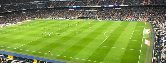 Estadio Santiago Bernabéu is one of Lugares favoritos de Vanessa.