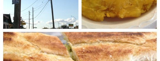 Aguila Sandwich Shop is one of Tampa Florida.