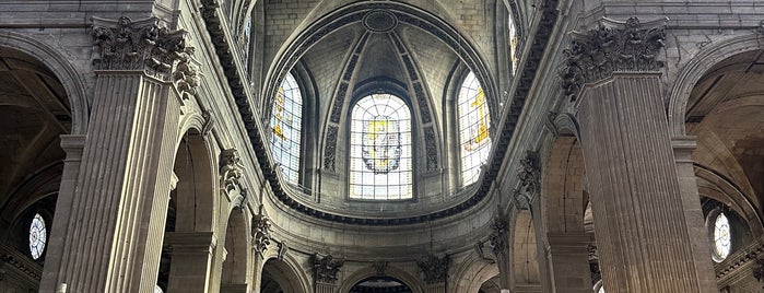 Iglesia de Saint-Sulpice is one of Paris.